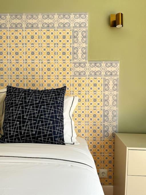 Historical Center, Large 2 Bedroom Apartment, Bright & Stylish