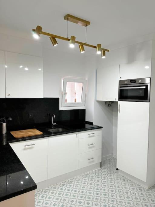 Apartment Historical Center, Large 2 Bedroom Apartment, Bright & Stylish *